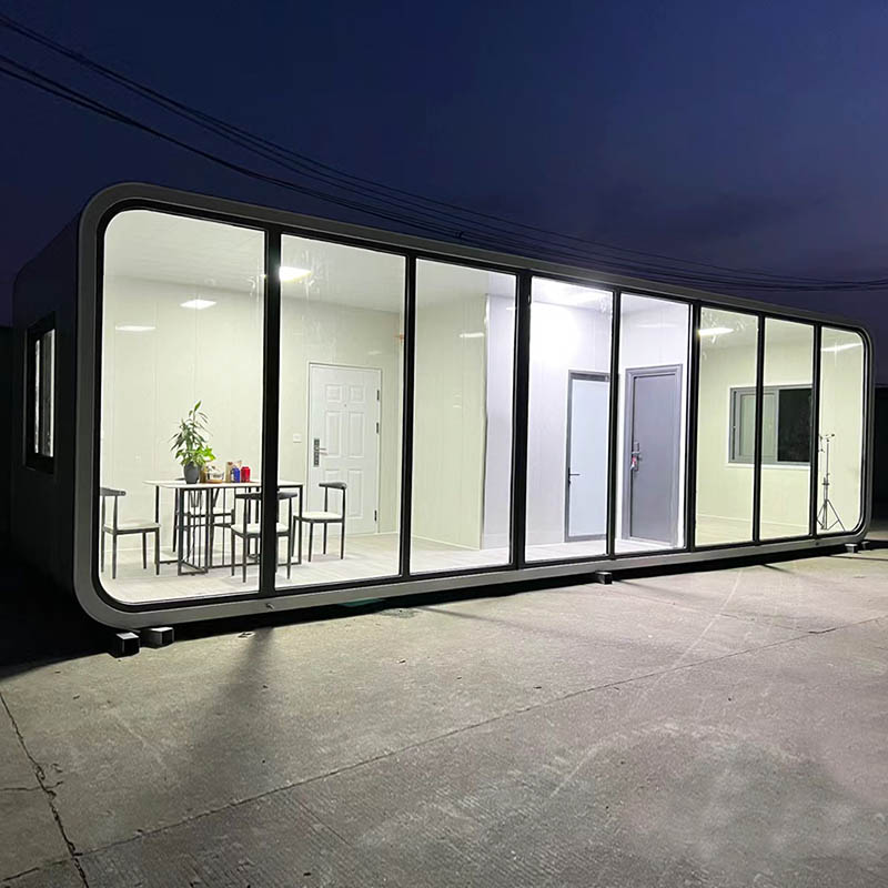 Как насчет Apple Cabin Store?